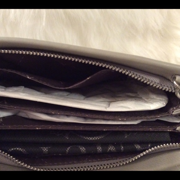 Vince Camuto Cami Cross body Blue or gray - Picture 7 of 8